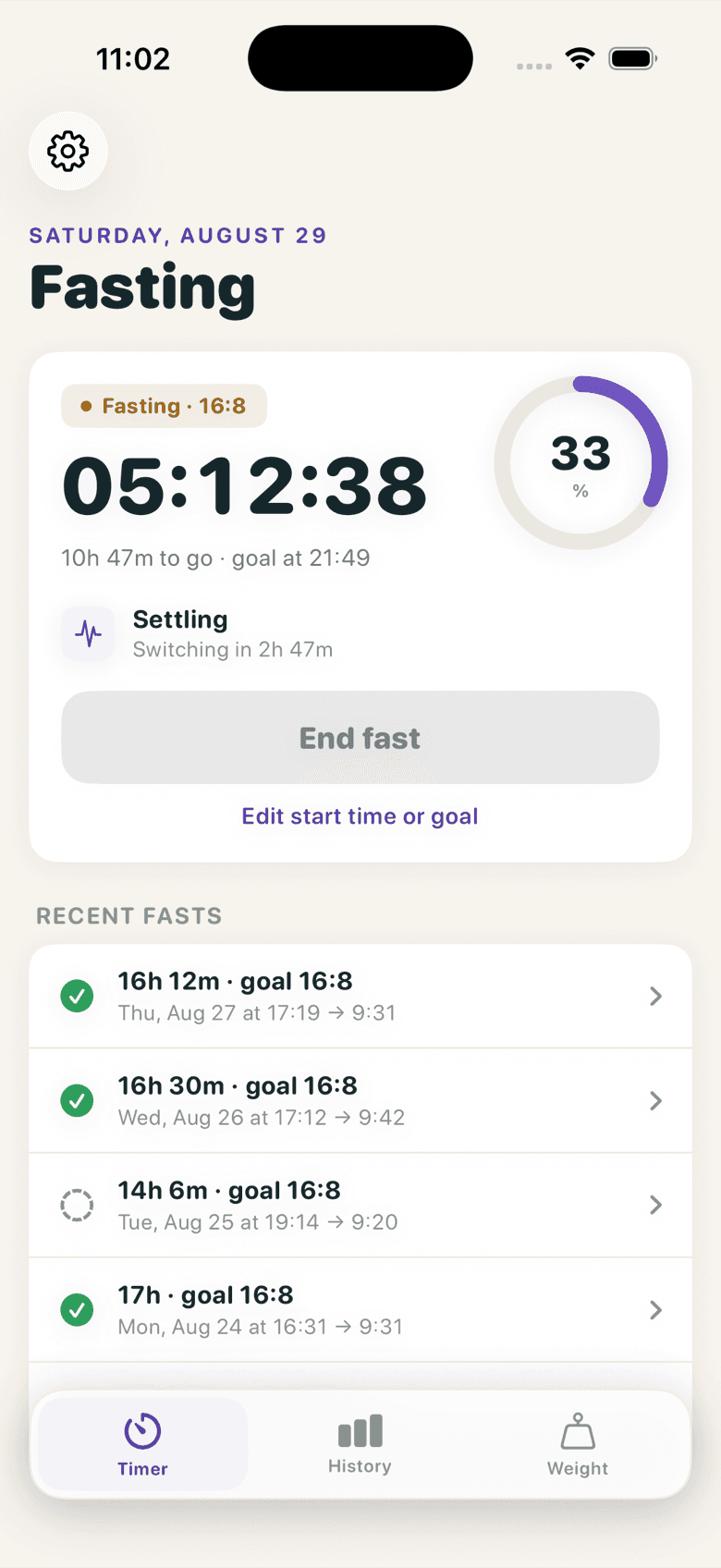 Fastline Timer screen: a running 16:8 fast with elapsed time, progress ring and recent fasts.
